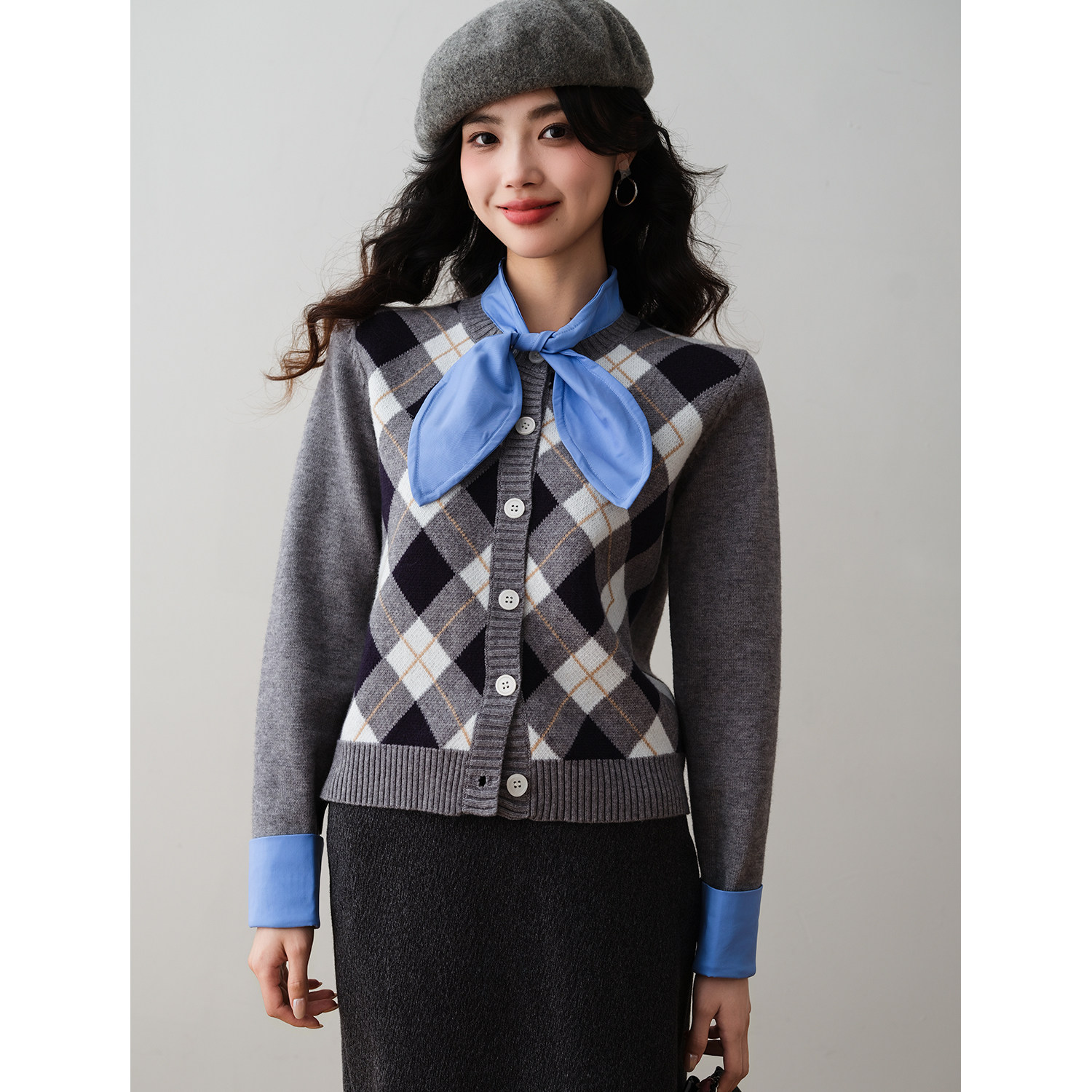 复古菱格假两件蝴蝶结领针织开衫