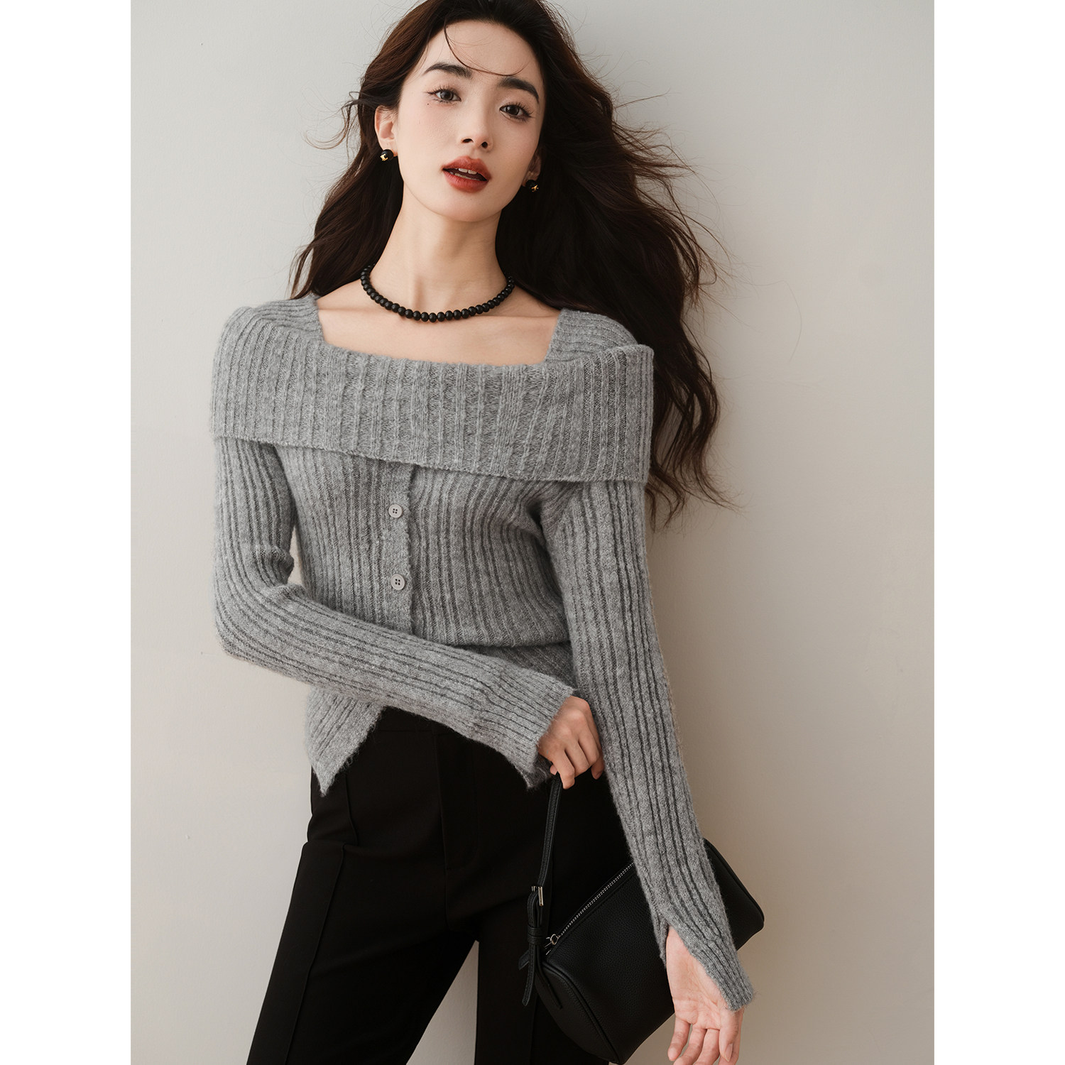 毛绒感法式一字肩毛衣纯色修身