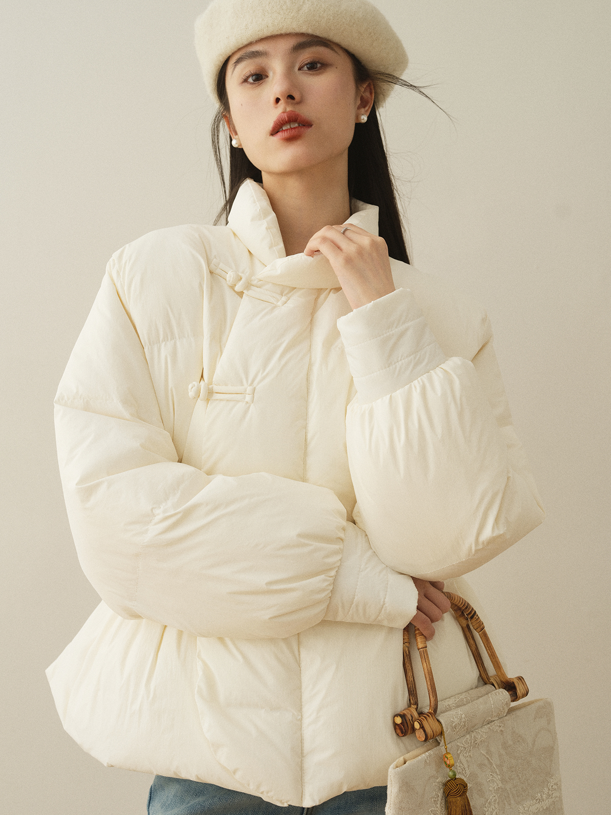 ron通勤常规立领收腰显瘦羽绒服