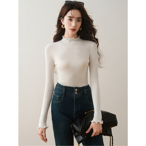 木耳边修身套头半高领纯色针织衫