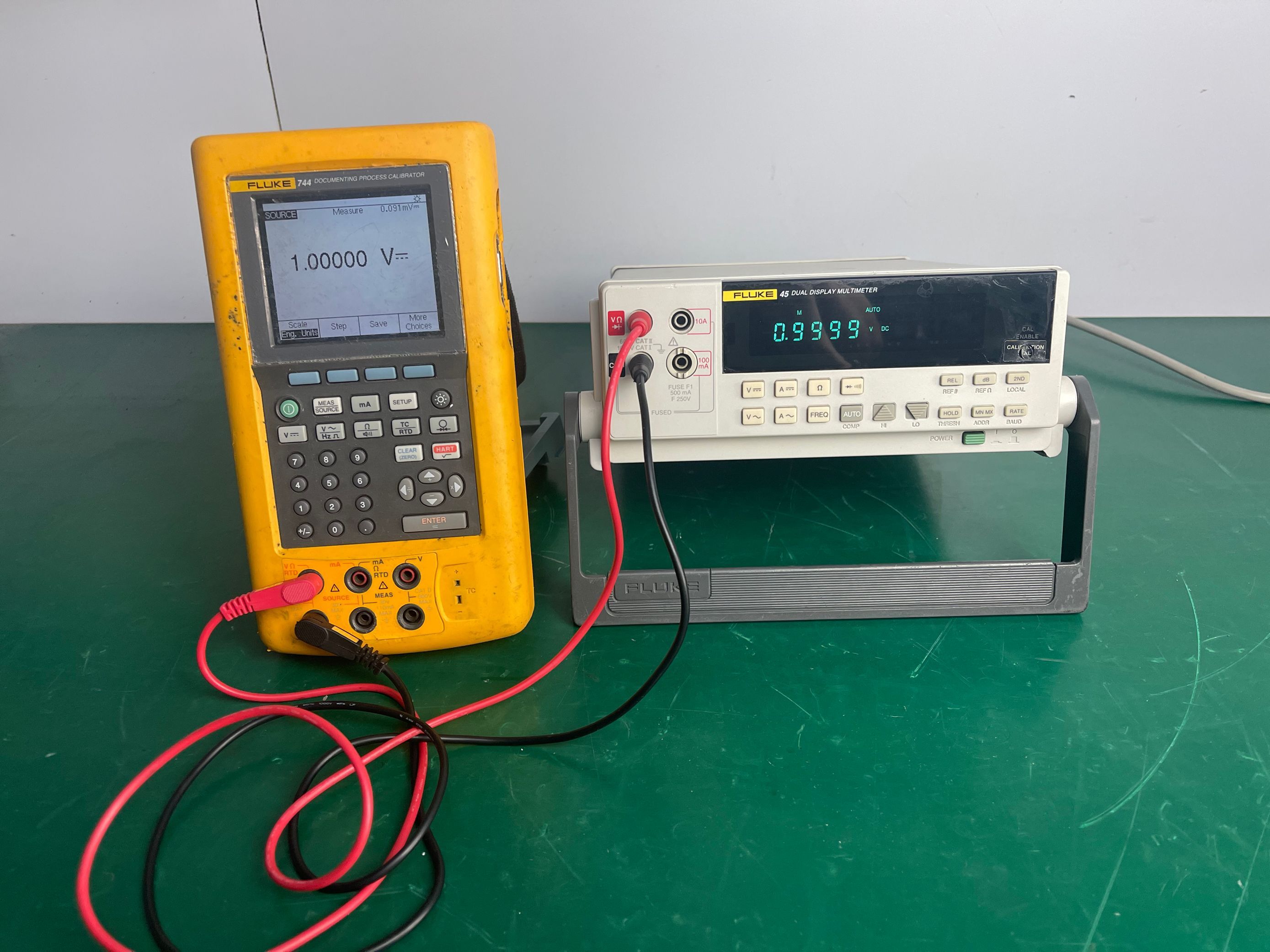 原装美国进口福禄克fluke 45双显示 台式数字高精度万用表