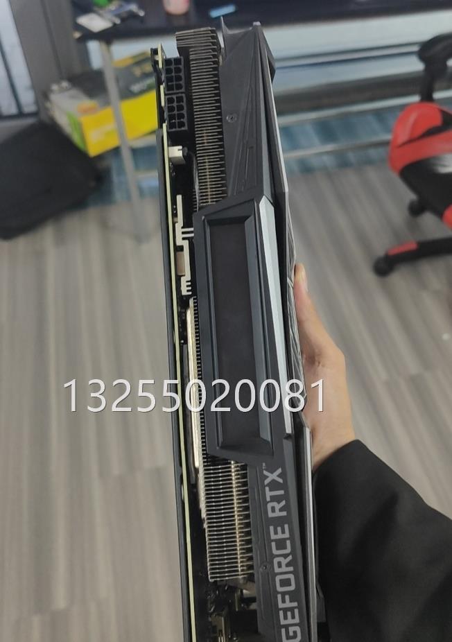 七彩虹火神rtx2070 super rtx2070s vulcanx九成新店保三个月