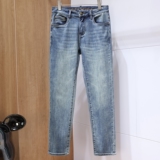 字母错误货号6611P175男士春夏小直筒修身牛仔裤终端售价248，男装牛仔裤，钱塘6008(原3014)