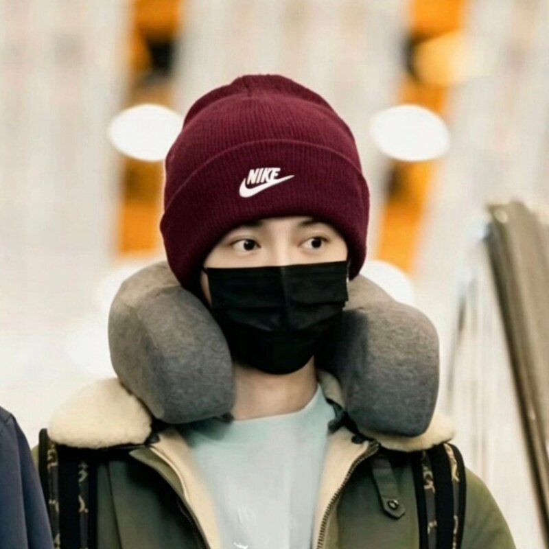 Nike耐克鹿明星同款毛线帽男女帽子冬刺绣Logo保暖针织冷帽HF0186