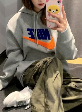 Nike耐克植绒男连帽套头卫衣