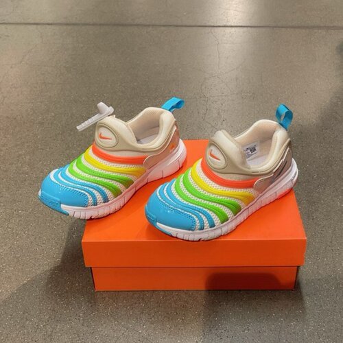 Nike耐克DynamoFree童毛毛虫鞋