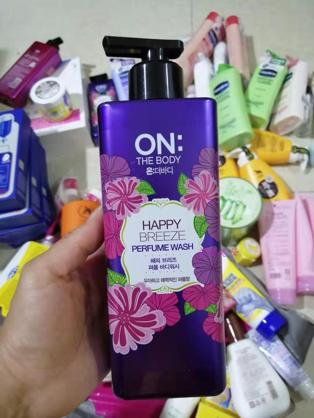 安宝笛韩国保湿香水沐浴露