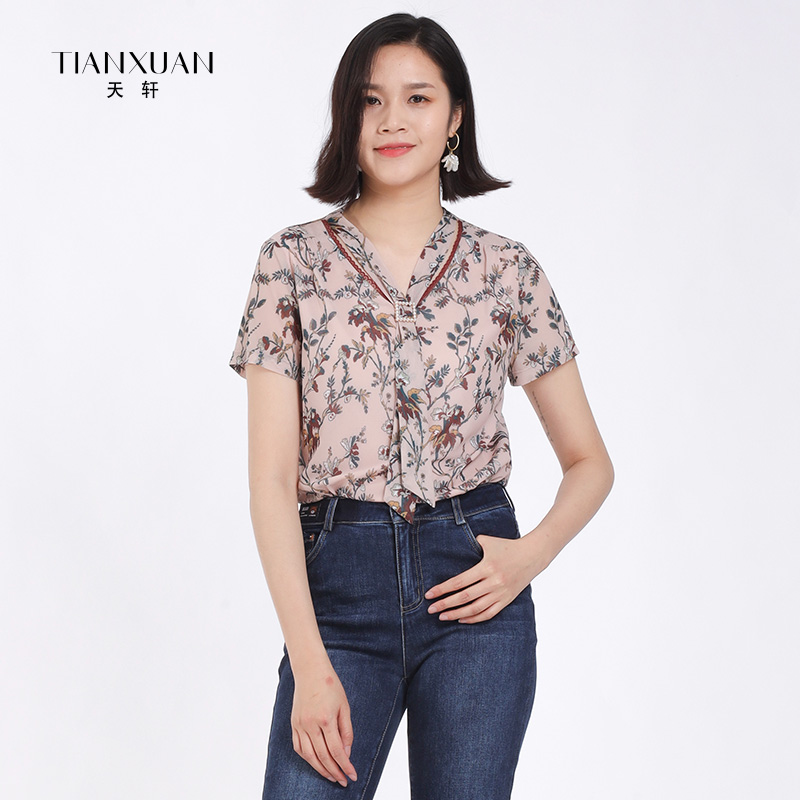 天轩新款短袖t恤女夏时尚印花别致V领上衣通勤宽松TGXG070