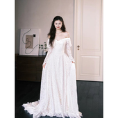 一字肩白色蕾丝轻婚纱法式 高级感订婚新娘森系超仙出门纱礼服 长袖