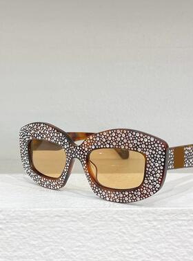 旅行拍照墨镜遮阳大气情侣男女