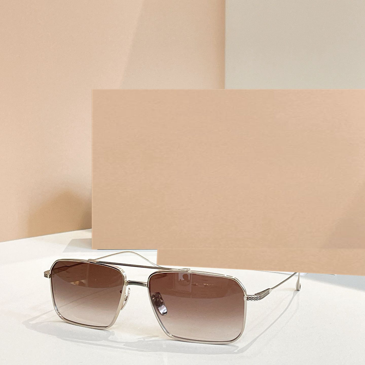 时尚新款太阳眼镜高品质高质感百搭遮阳大气219金属方框