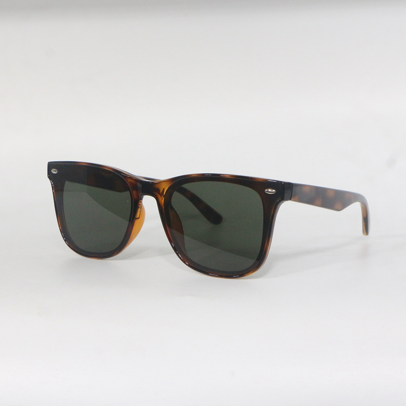 遮阳男女通用百搭墨镜旅行拍照