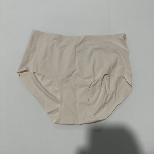 安踏正品日常出行舒适爽肤弹性十足不束缚女运动内裤 192427961R
