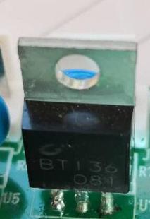 铁头 BT136 集成电路双向可控硅 三极管 220封装 全新原装