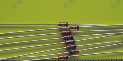 【全新】0.5W玻封稳压二极管 BZX55C5V6 1/2W 5.6V 5V6 100个6元