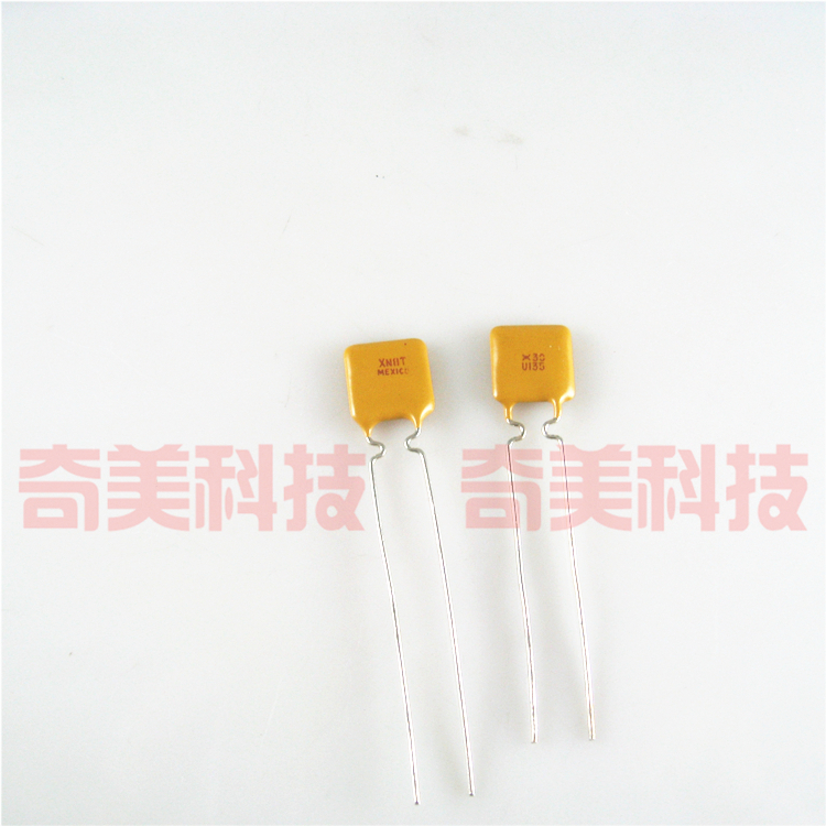 【全新】热敏PTC自恢复保险丝 RUE135 U135 30V 1.35A 电子元器件