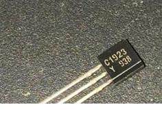 【全新原装】C1923 2SC1923 中频放大器三极管 20MA 40V TO92封装