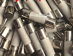 【全新】陶瓷保险丝管 5X20MM 0.1A 250V F100MAL250VP 不带引脚