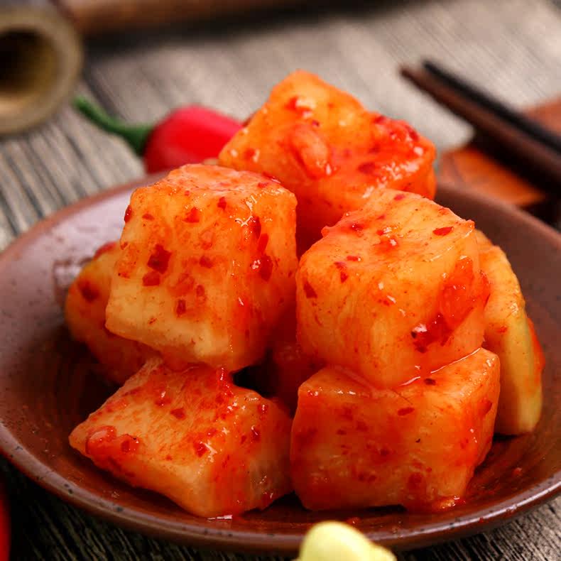 酸辣萝卜块酸甜咸菜脆萝卜麻辣朝鲜族萝卜丁韩式泡菜20斤装商用