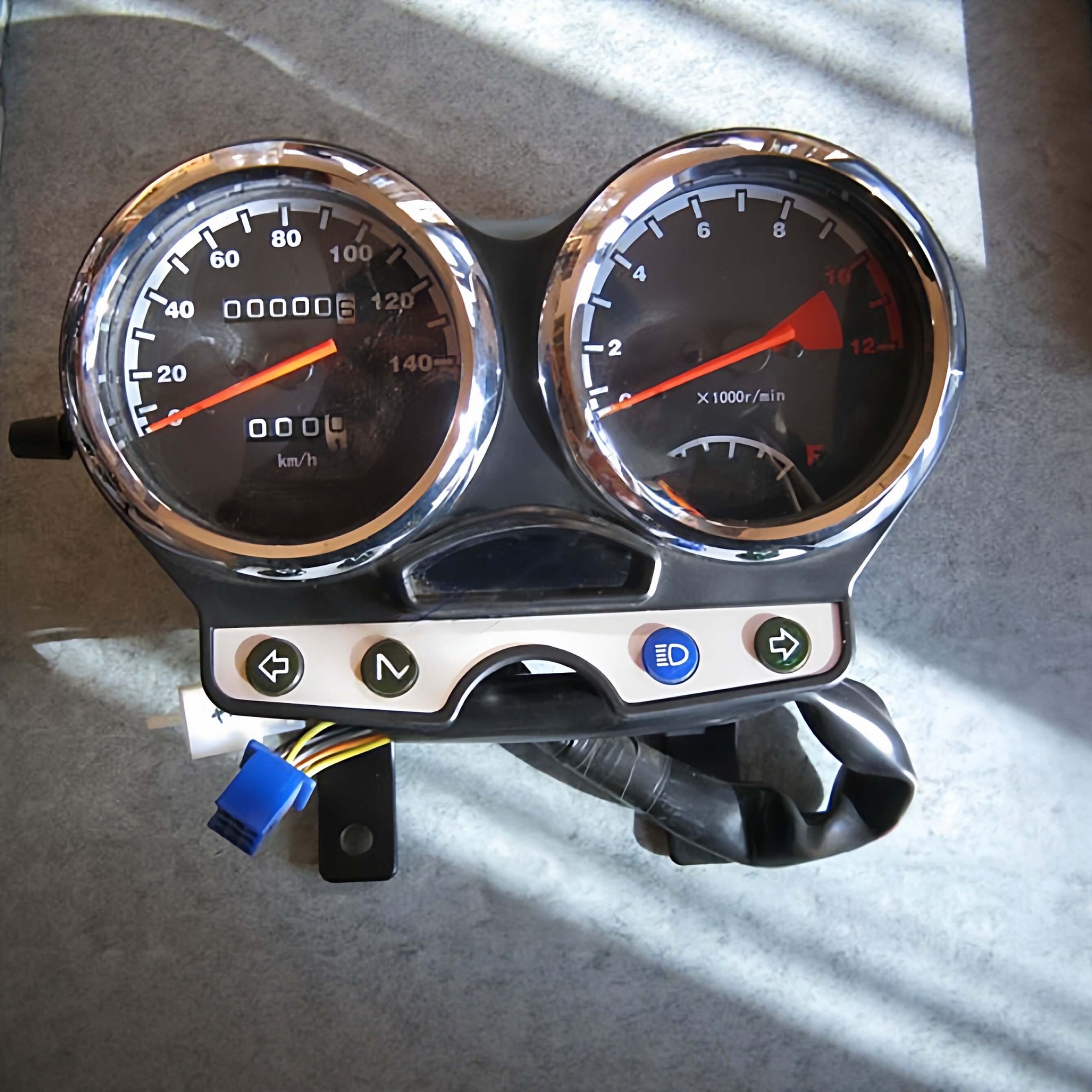 适用铃木GSX125骏威里程表摩托车配件QS125-3FHL电感仪表迈速表