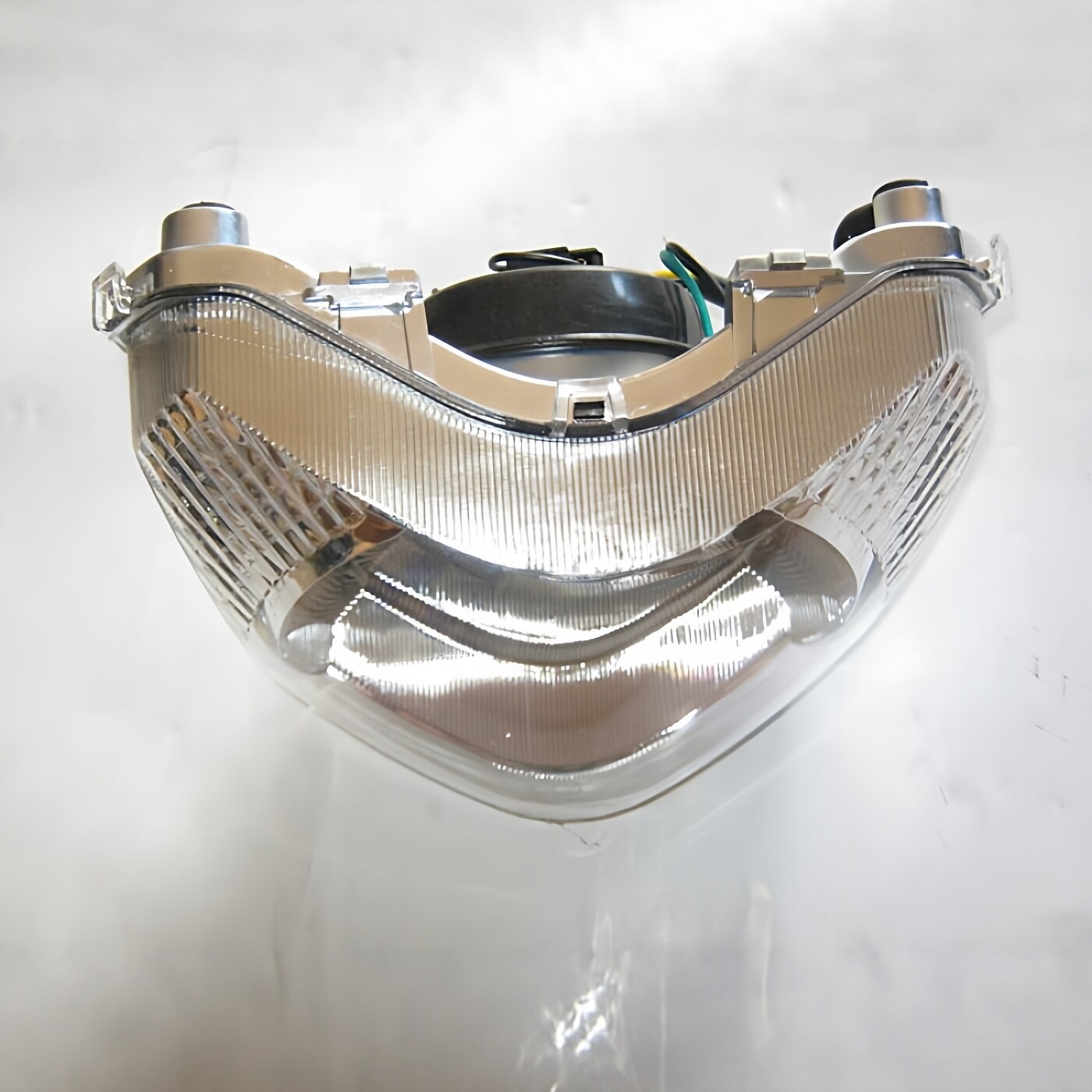 适用铃木赛胜QS110-2/FLDL国三前大灯前照灯弯梁摩托车配件防雾灯