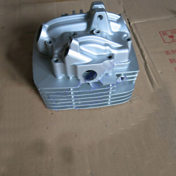 轻骑铃木骏威汽缸头缸盖