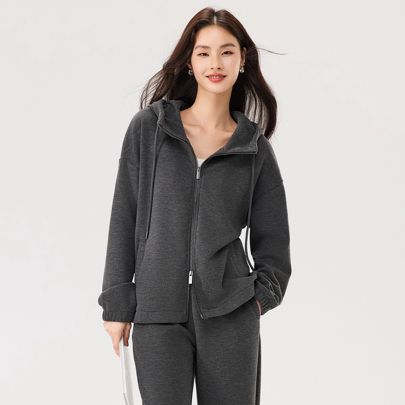 秋冬外套女暖芙绒连帽舒适 保暖御寒芙绒连帽弹力插兜上衣