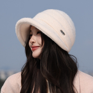 2025新款鸭舌帽女款秋冬季保暖显脸小大帽檐毛绒渔夫帽大头围