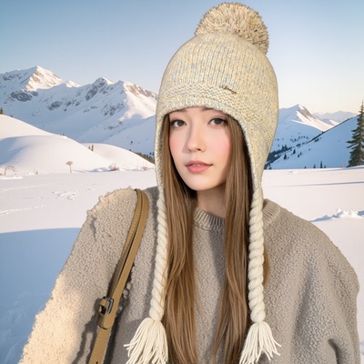 毛球护耳麻花辫子毛线帽