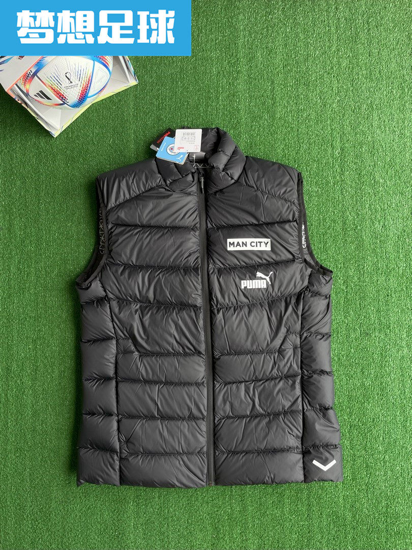 曼彻斯特城球员版羽绒马甲