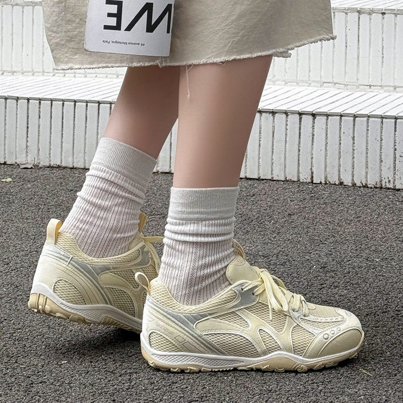 平底防滑百搭运动鞋2026新款女款夏款爆款轻便软底不累脚休闲鞋