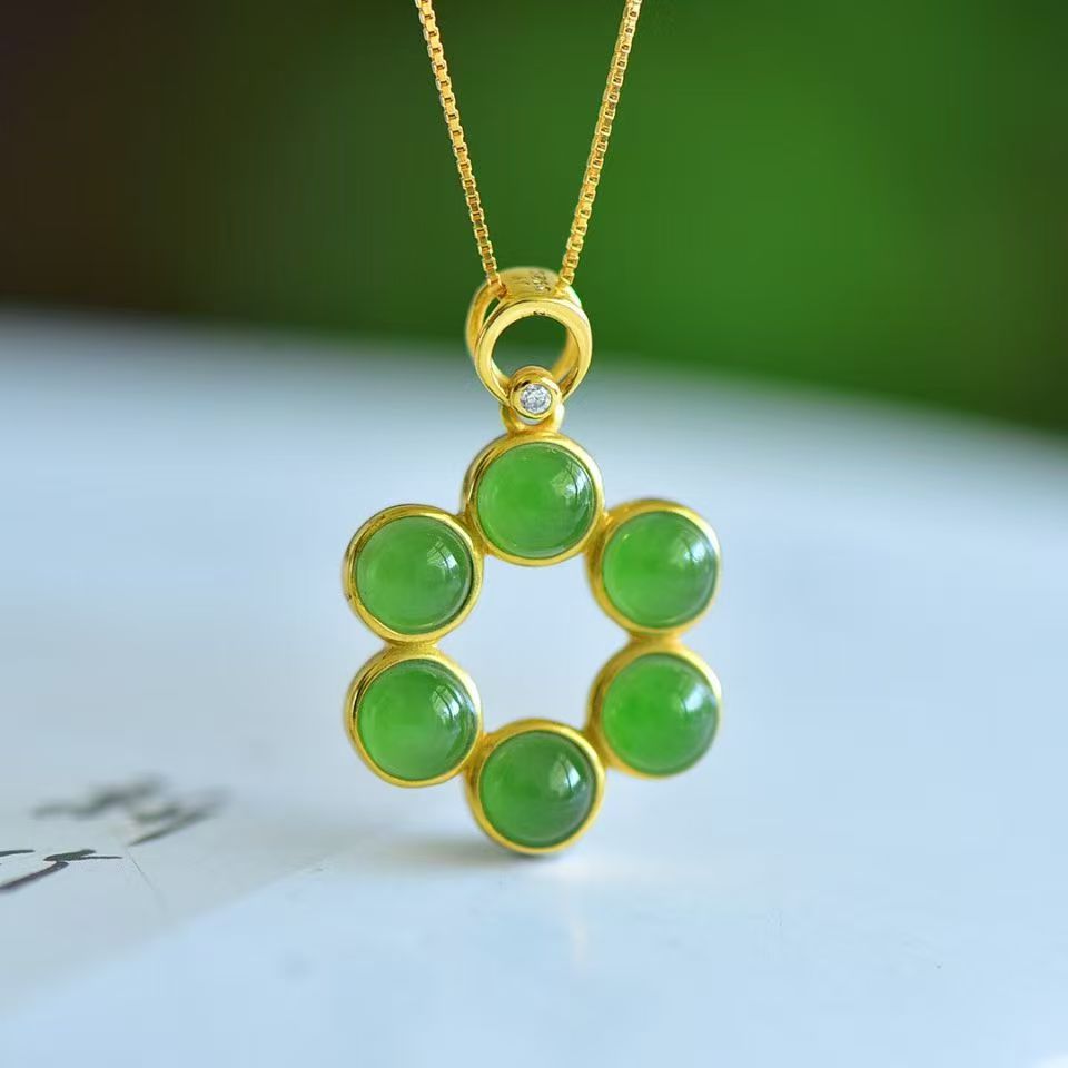 天然珠宝玉石和田玉吊坠镶嵌款碧玉满绿色时来运转运挂件玉坠吉祥