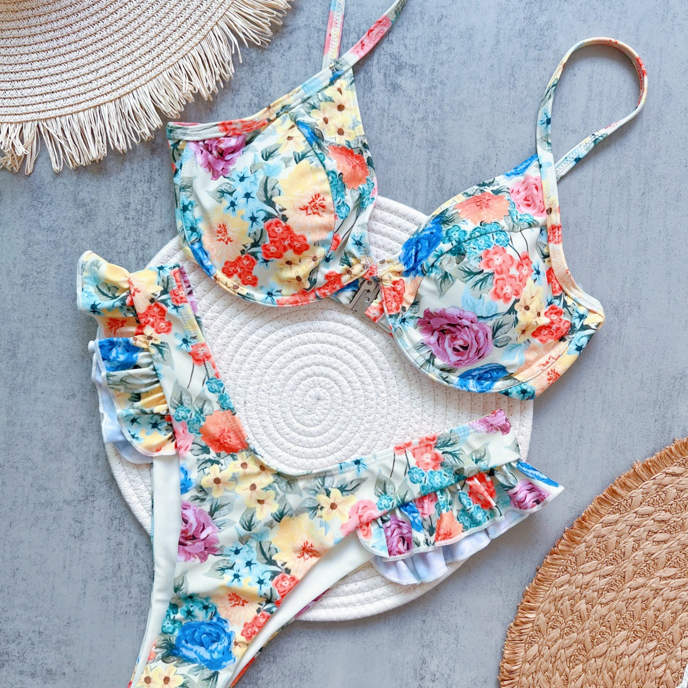 印花花边性感三角杯比基尼女士海边沙滩bikini swimsuit women55,运动/瑜伽/健身/球迷用品,比基尼,淘宝优惠券,粉丝福利购,淘宝优惠卷