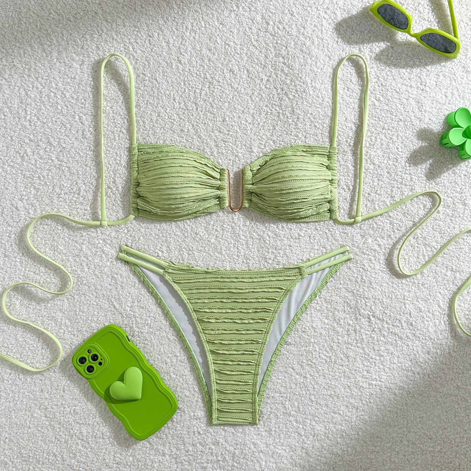 ins特殊面料性感比基尼女士三角杯bikini海边沙滩温泉分体泳装88,运动/瑜伽/健身/球迷用品,比基尼,淘宝优惠券,粉丝福利购,淘宝优惠卷