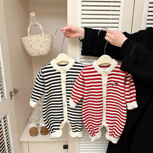 婴儿衣服秋冬满月周岁男宝宝连体衣冬装拜年服婴幼儿新年外出爬服