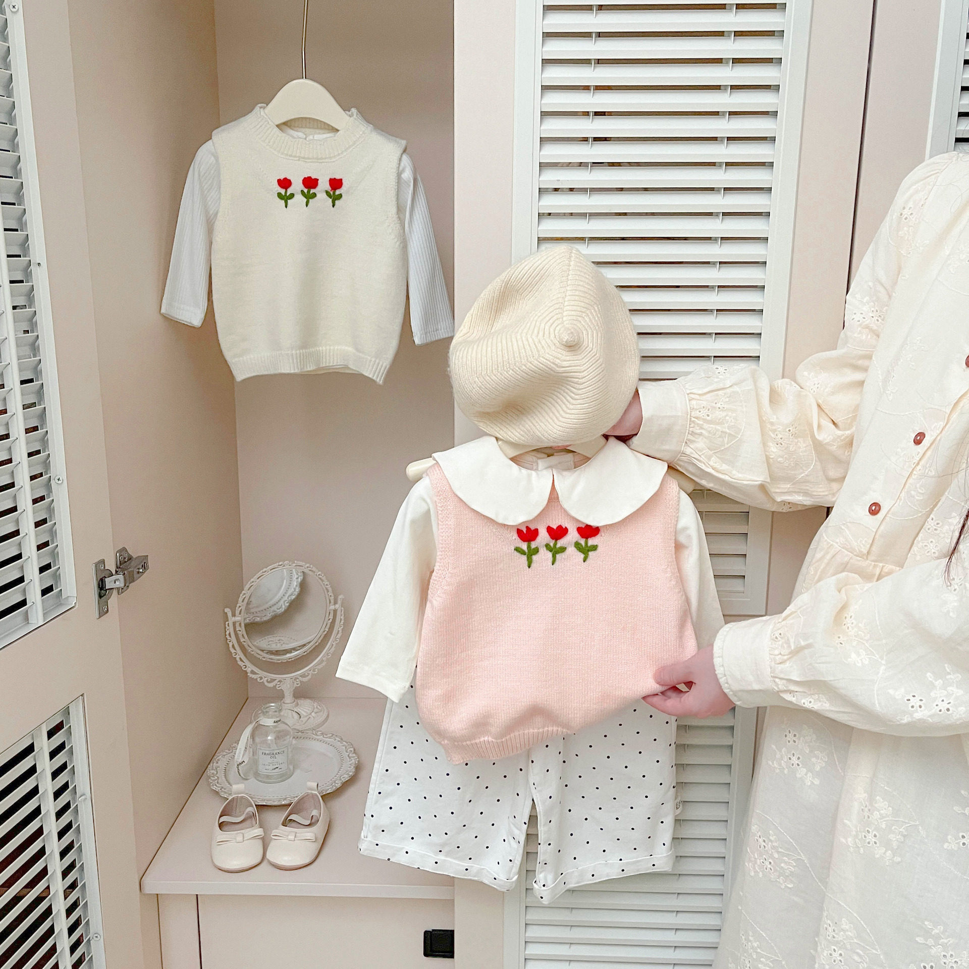 早春女宝宝韩系穿搭背心2026春装新款洋气婴幼儿时尚针织马甲外穿