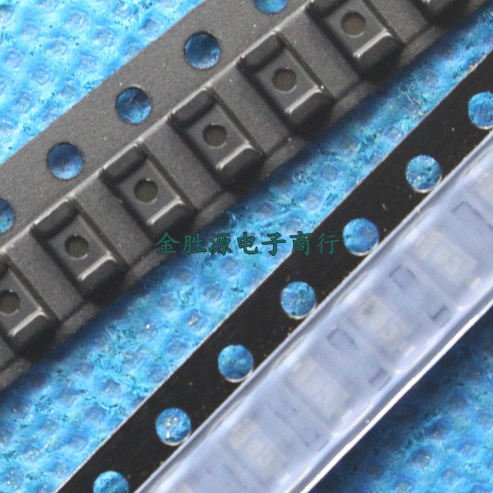 贴片肖特基二极管 MBR0530 B0530W MBR0530LT1G 丝印B3 原装50只