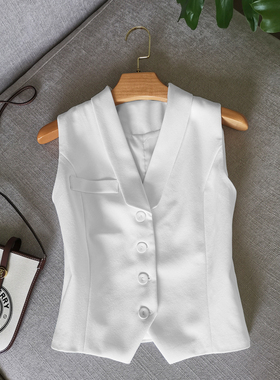 秋季新款马甲女实穿老钱风西装马夹百搭白色气质短款无袖上衣620