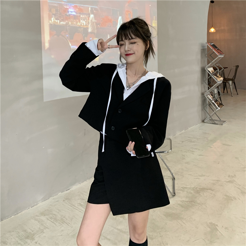 Real price ~ ins early autumn new short suit jacket + punk hooded Big Pocket Shirt