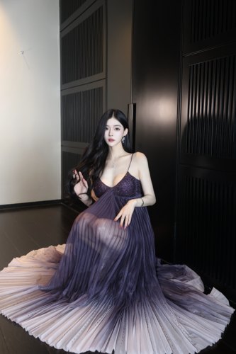 LOCK KK 午夜缪斯 烫钻紫色渐变透视压皱大摆吊带礼服连衣裙长裙