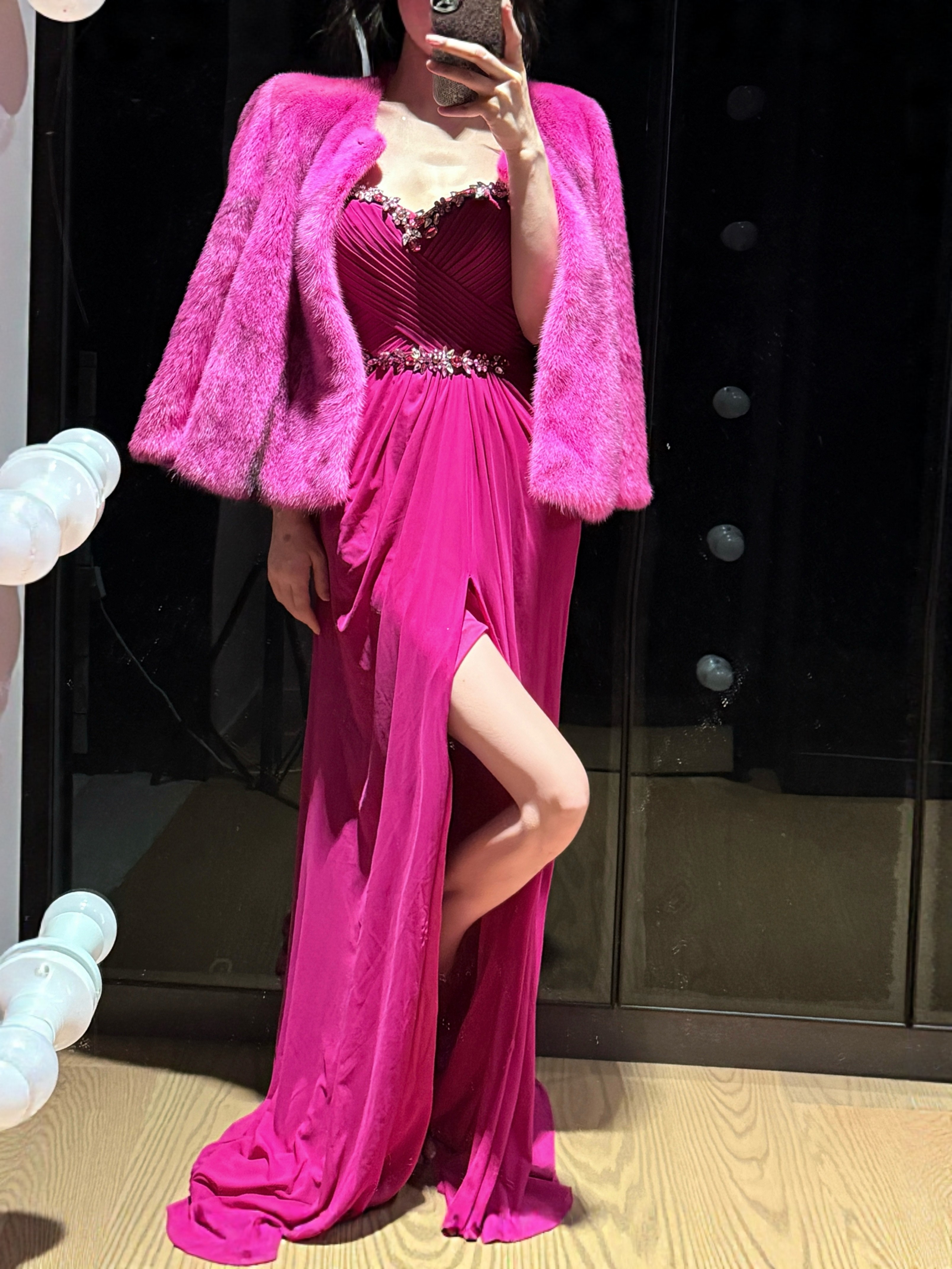 LOCK KK绝美火龙果色十字貂进口紫标水貂皮草外套女名媛轻奢短款,女装/女士精品,皮草,淘宝优惠券,粉丝福利购,淘宝优惠卷