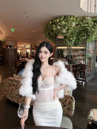 LOCK KK顶美单品纯情御姐睫毛蕾丝拼接吊带性感连体衣内搭背心