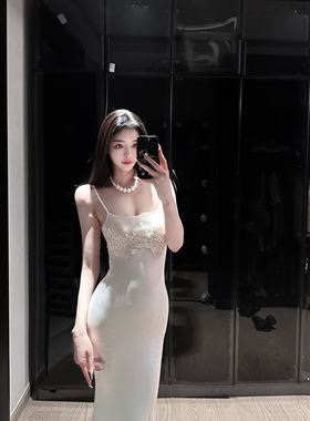 LOCK KK 高贵仙女显瘦显身材重工蕾丝弹力白色吊带长裙修身连衣裙