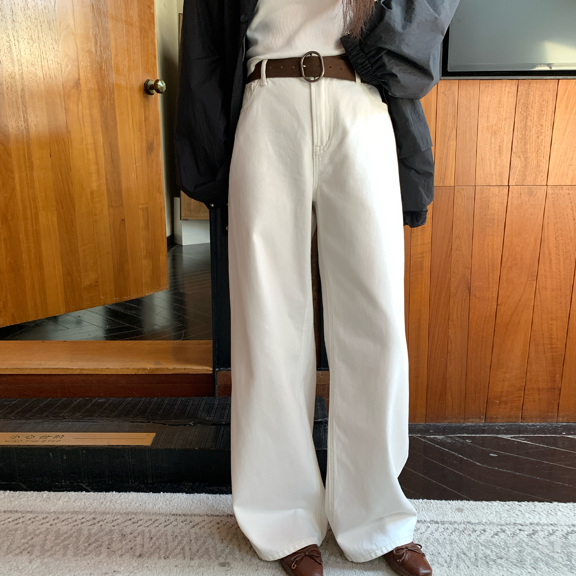 NAZ那子大码秋季100棉高腰显瘦牛仔裤胖mm白色时尚休闲直筒长裤