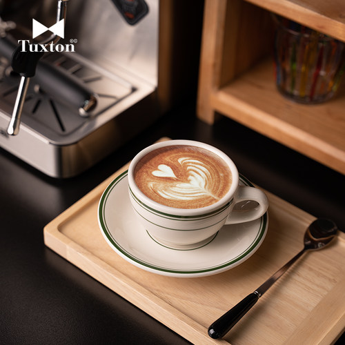 工艺是；上釉高温烤制