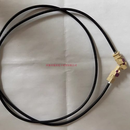 Rosenberger罗森伯格RF汽车GPS天线连接器米色59Z064-000I线束