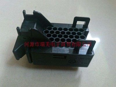 TE汽车连接器2.15MM节距4排28路1393436-1