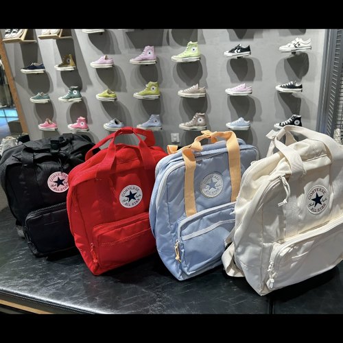 匡威日背包男女通用双肩包