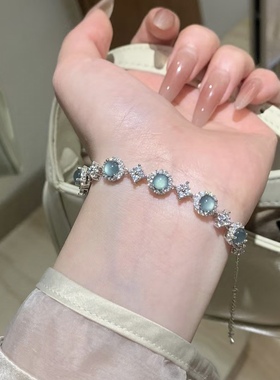 沐椿！四叶草天然翡翠手链