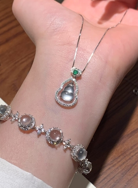 极地晨光！天然水沫玉葫芦项链